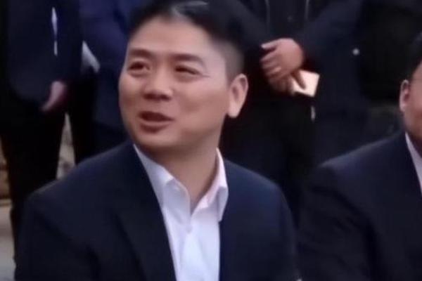 刘强东的八字 刘强东的八字