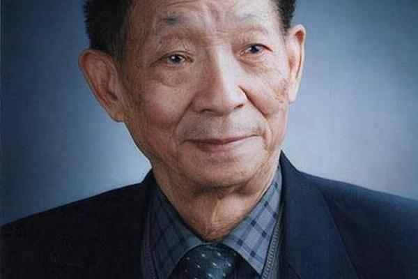 现代文化名人素材(中国近代36个文化名人)
