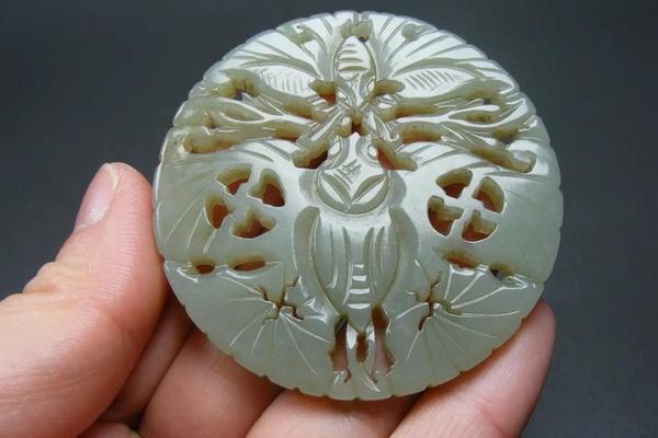 玉石文化兴盛时期—玉文化的六个阶段
