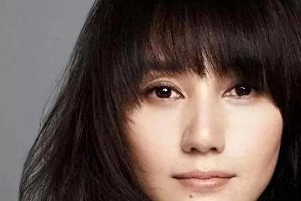 娱乐圈痣相 脸上有痣的明星