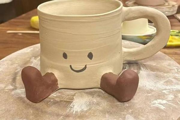 陶艺文化馆手作球、大师陶艺作品