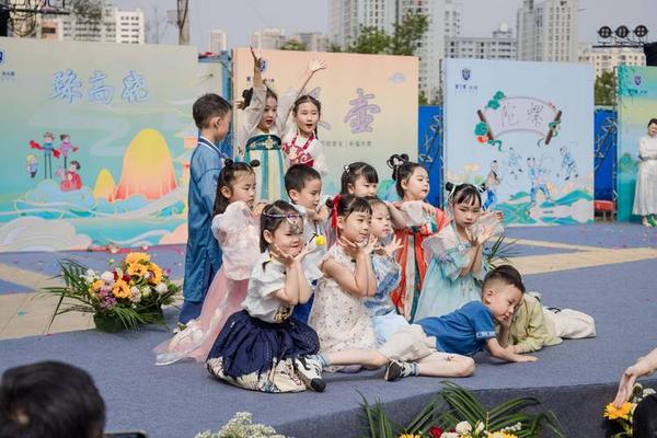 国风文化传承艺术团_对国风文化的理解