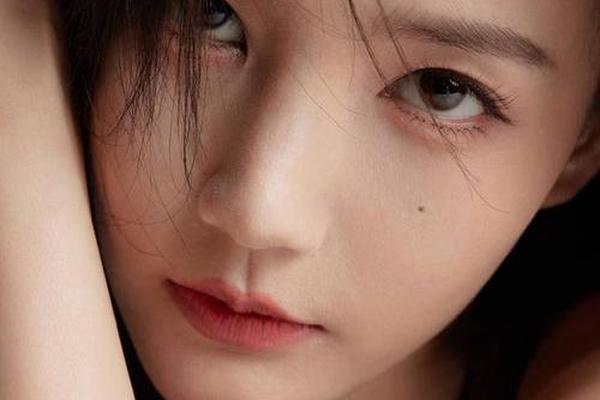 李欣桐的痣相-女人脸上最好的痣