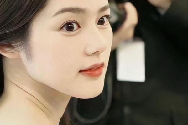 韩佳人鼻子上的痣相、为什么好多明星鼻头上有痣 韩佳人鼻子上的痣相、为什么好多明星鼻头上有痣