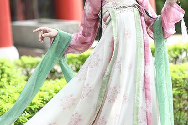 汉唐文化的特征、唐代汉服的特点