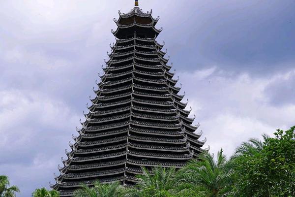侗族文化的杰出代表;侗族三大代表建筑
