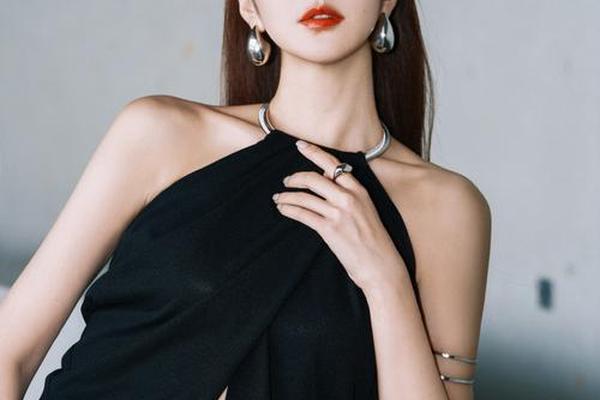 刘烨面部痣相 面部有痣的女明星