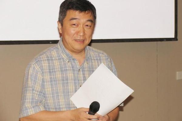 民族音乐学家梁宝忠(中央音乐学院梁茂春现状)