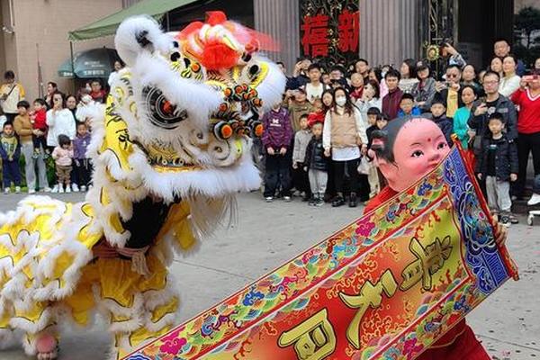 幼儿醒狮文化视频、幼儿园简单舞狮子视频