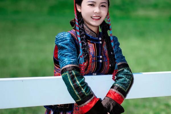 民族服饰文化的内涵;民族服饰的特点