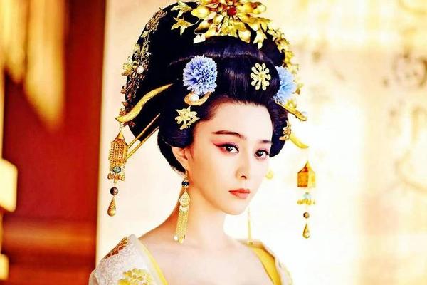 痣相皇帝命武则天(武则天面相分析)