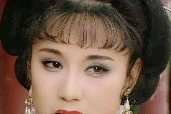 观相电影点痣的女演员(女生点痣面相图)