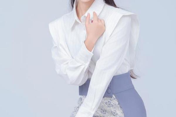 李佳汶姓名代码