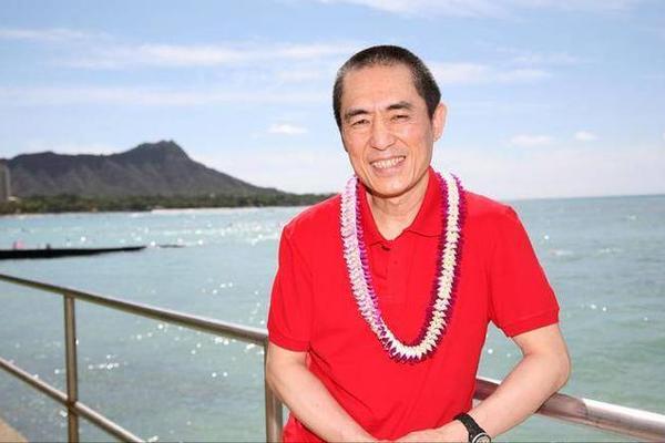 张艺谋八字