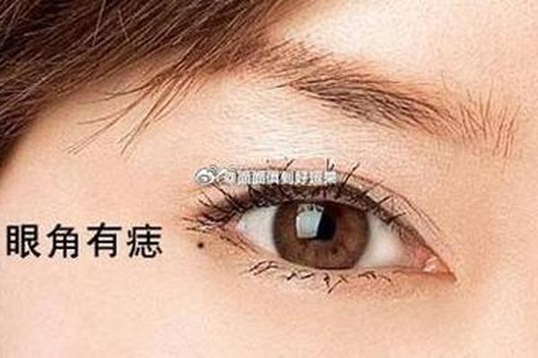 女人招桃花的痣相—女人命犯桃花的痣