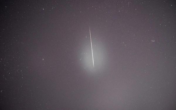 双子座流星雨寓意,史上最大流星雨视频
