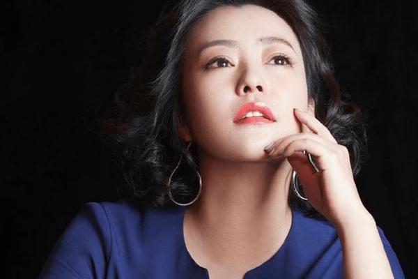 郝蕾眉毛上的痣相 眉毛上有痣的女演员叫什么名字 郝蕾眉毛上的痣相 眉毛上有痣的女演员叫什么名字
