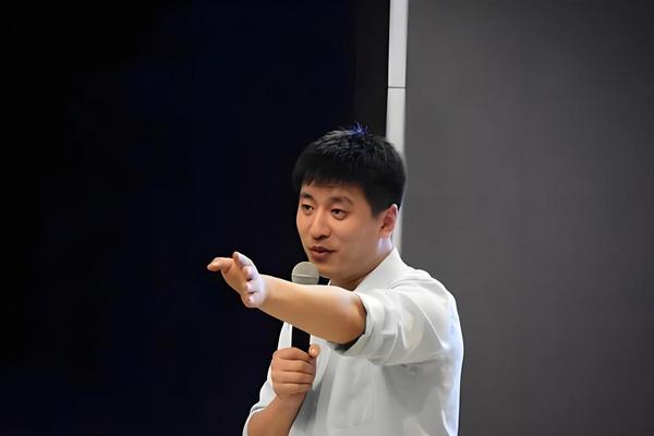 张雪峰谈民族传统技艺专业;张雪峰推荐非遗专业吗