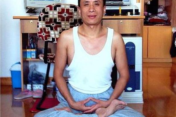 学佛人能看痣相吗好吗女;女性学佛后脸饱满了