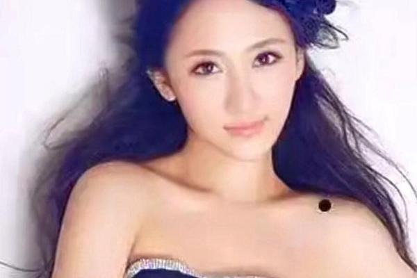 女生肩膀痣相解释—女生左肩膀上有痣代表什么