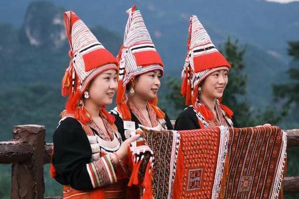 瑶族文化(瑶族文化的传承与发展)
