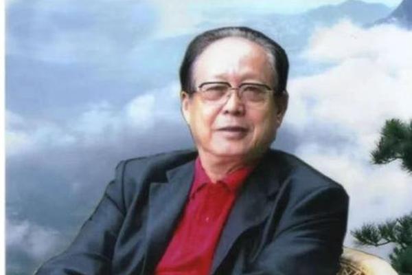 邵伟华的八字