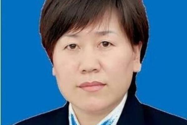 酒泉医生姓名