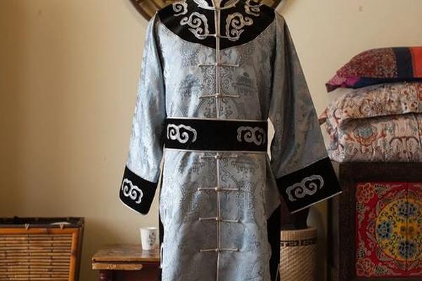 中国民族服饰文化 非遗文化服饰简介