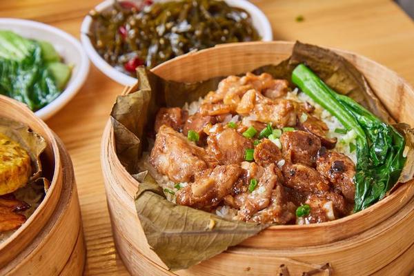 传统经典美食的文化(特色美食小吃有哪些) 传统经典美食的文化(特色美食小吃有哪些)