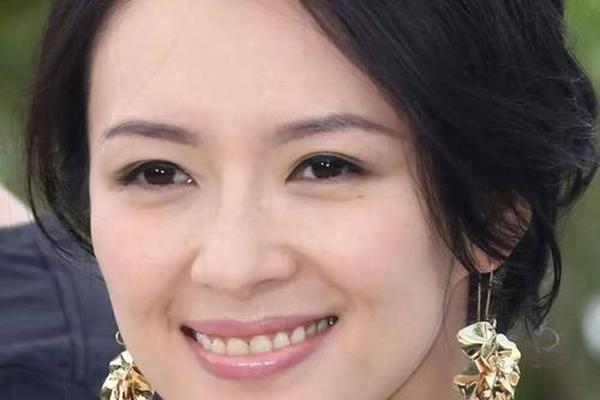 章子怡脸上的痣相(倪海厦谈女人脸上痣)