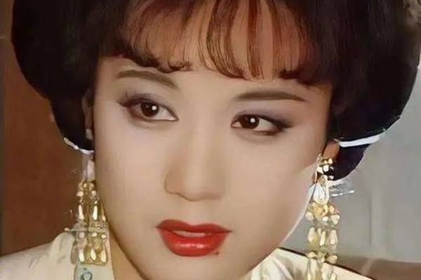 最漂亮有痣相美女图片(最漂亮美丽的美女图片)