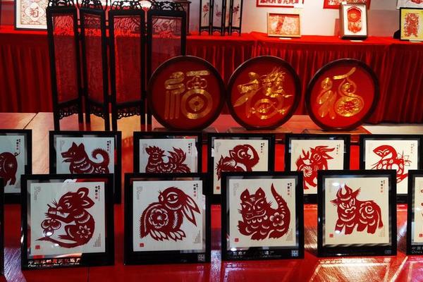 剪纸艺术传承_剪纸弘扬中国传统文化