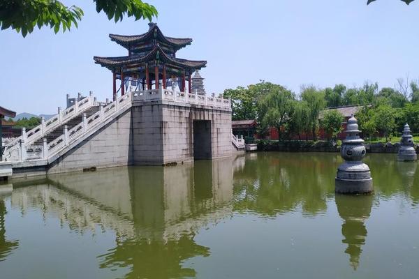 华夏文化园探班游(横店华夏文化园要钱吗)
