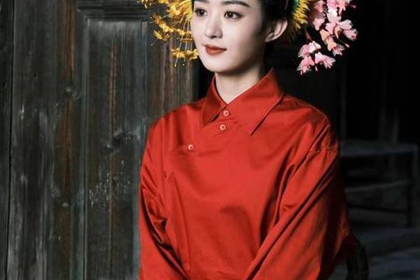 赵丽颖八字分析