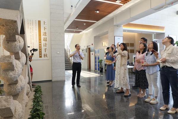 中国古文化博物馆馆长 历届中国博物馆馆长