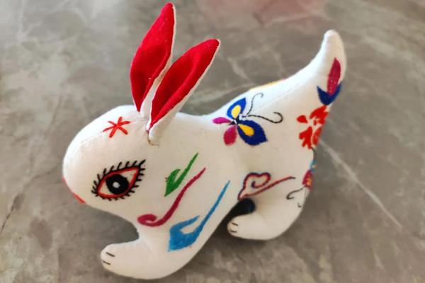 传统手工艺品儿童_传统工艺品有什么